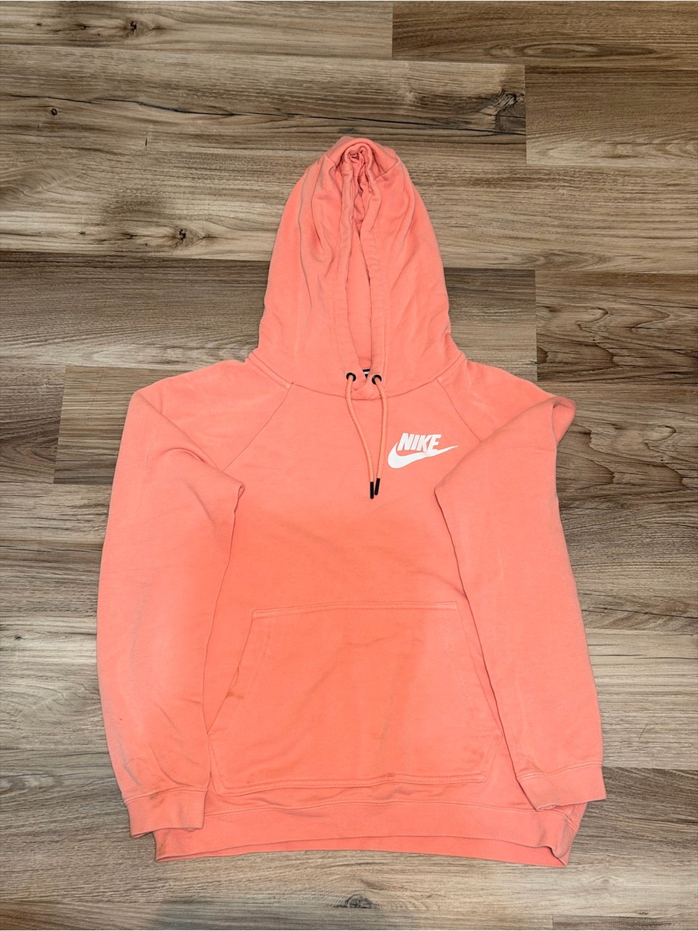 Nike Women's Coral/Salmon Pullover Hoodie